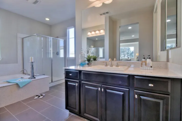 1087 E Duane Avenue, Sunnyvale, California 94085