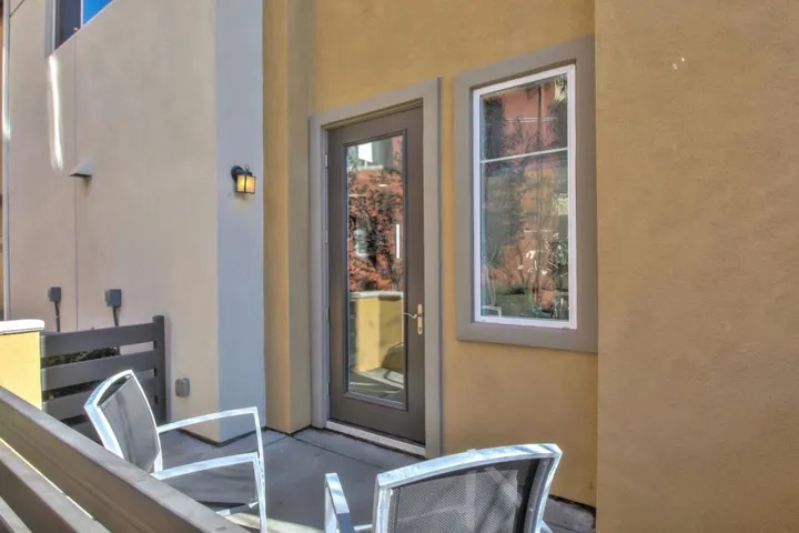 1087 E Duane Avenue, Sunnyvale, California 94085
