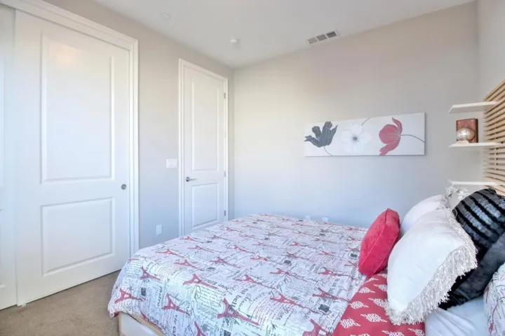 1087 E Duane Avenue, Sunnyvale, California 94085