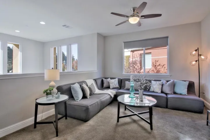 1087 E Duane Avenue, Sunnyvale, California 94085