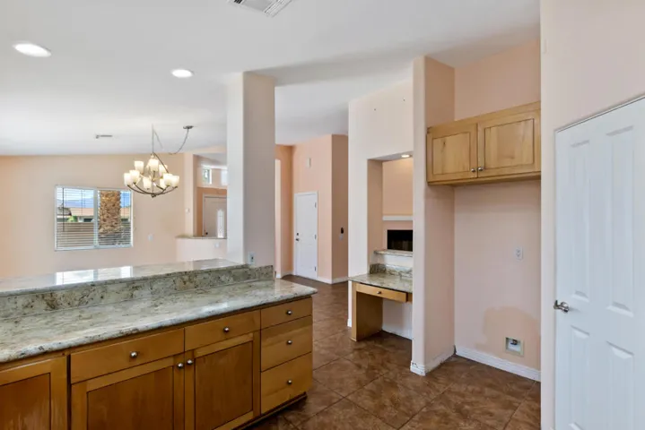 015_Kitchen