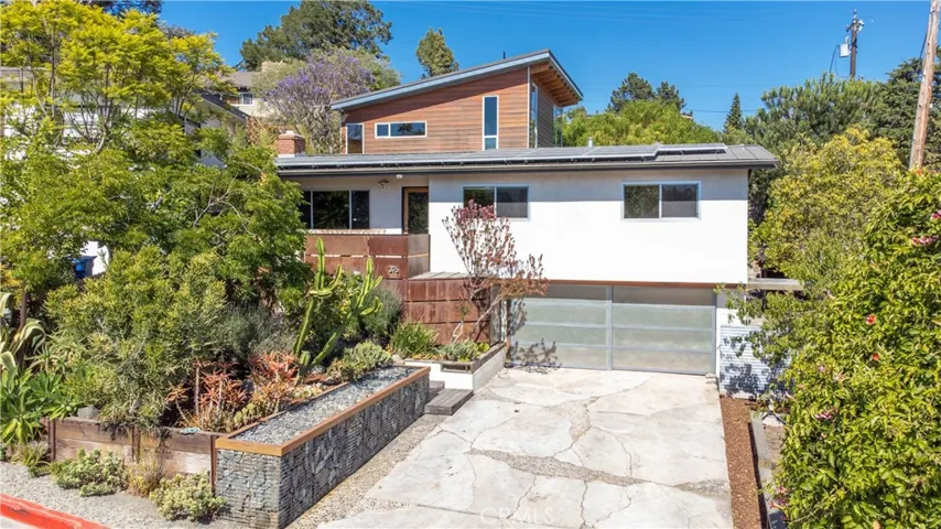 376 Buena Vista, San Luis Obispo, California 93405