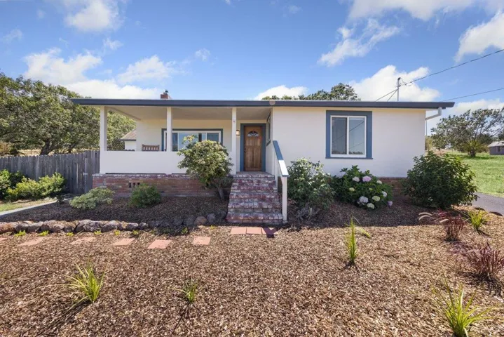 7736 Gravenstein Highway, Cotati, California 94931