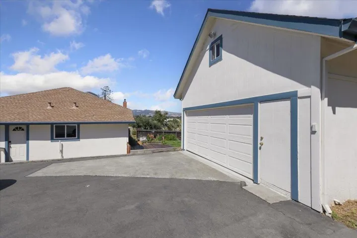 7736 Gravenstein Highway, Cotati, California 94931