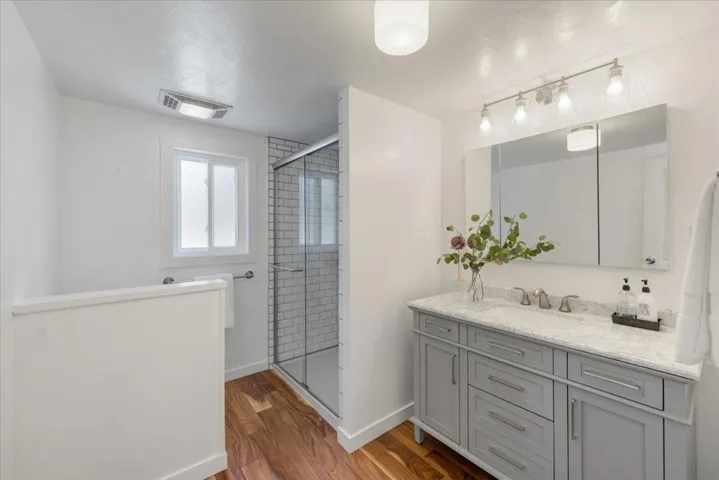 7736 Gravenstein Highway, Cotati, California 94931