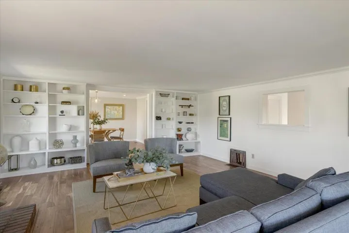 7736 Gravenstein Highway, Cotati, California 94931