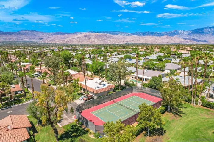 75360 Via Domingo, Palm Desert, California 92211