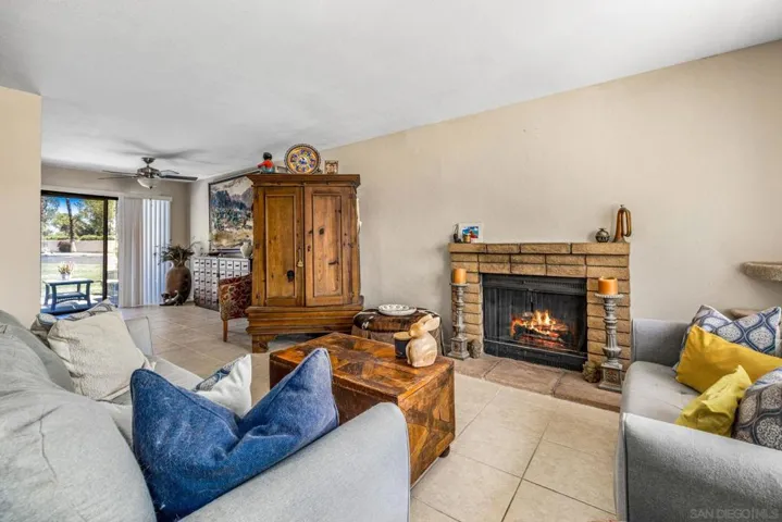 75360 Via Domingo, Palm Desert, California 92211