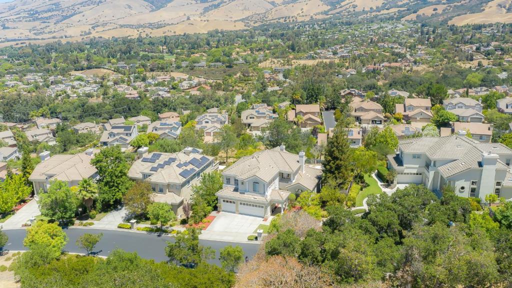 5568 Snowdon Place, California home-pic-3
