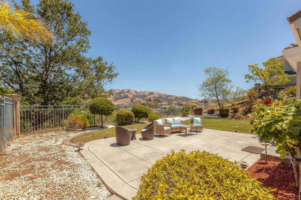 5568 Snowdon Place, California home-pic-26