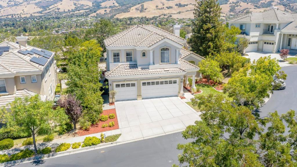 5568 Snowdon Place, California home-pic-5