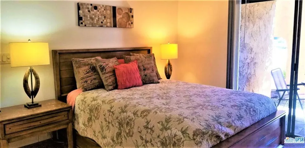 5300 E Waverly Drive D1, Palm Springs, California 92264