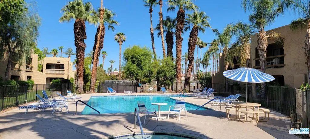 5300 E Waverly Drive D1, Palm Springs, California 92264