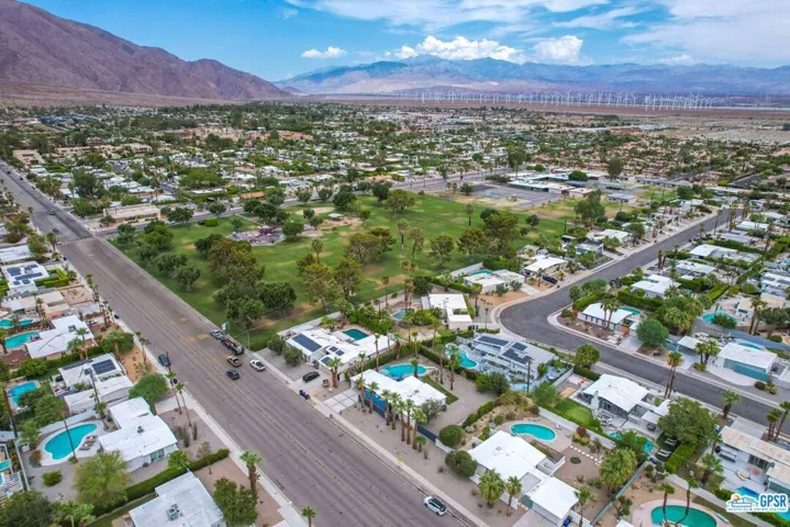 806 E Racquet Club Road, Palm Springs, California 92262