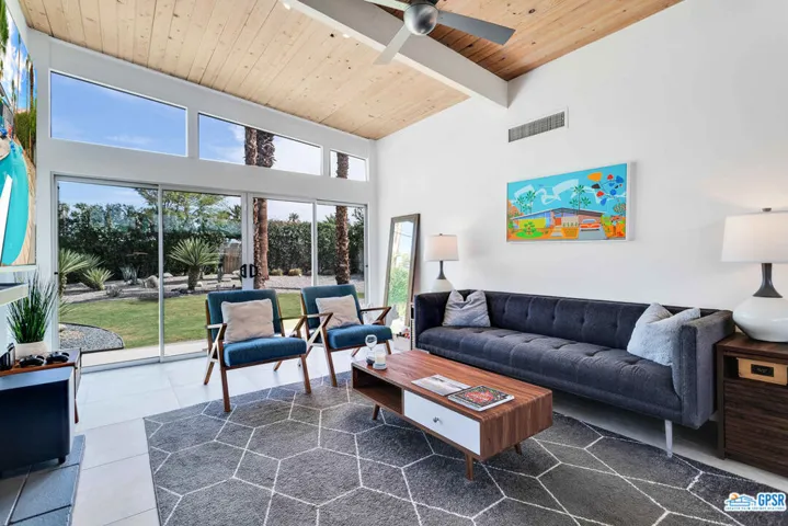 806 E Racquet Club Road, Palm Springs, California 92262