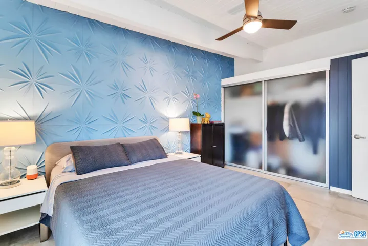 806 E Racquet Club Road, Palm Springs, California 92262