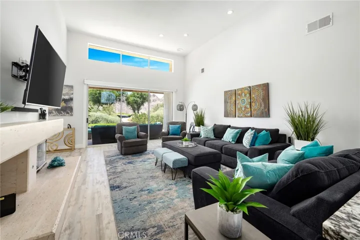 56585 Riviera, La Quinta, California 92253