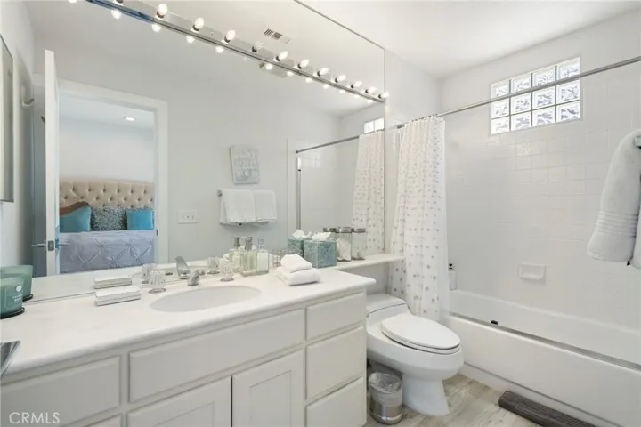 56585 Riviera, La Quinta, California 92253