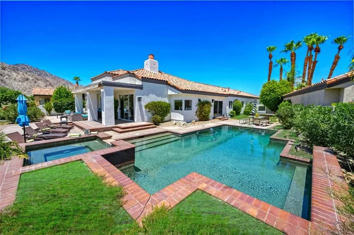 56585 Riviera, La Quinta, California 92253