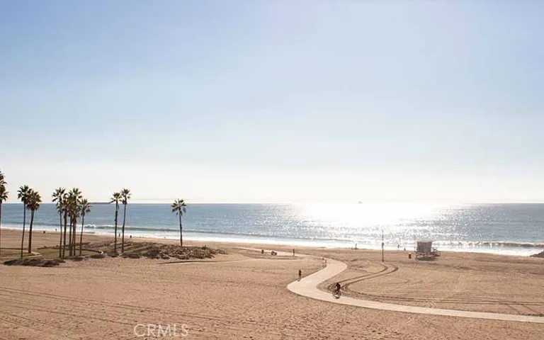 1628 E Palm Avenue 5, El Segundo, California 90245