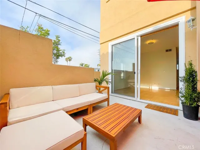1628 E Palm Avenue 5, El Segundo, California 90245