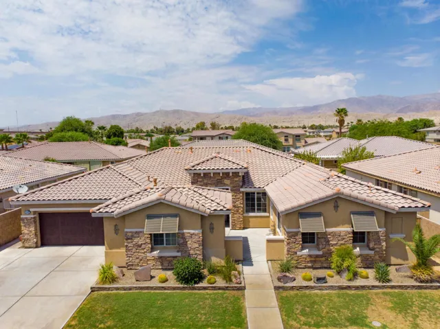 Peek of Indio Hills