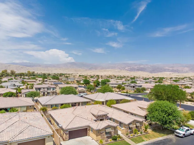 Shadow Ranch Community
