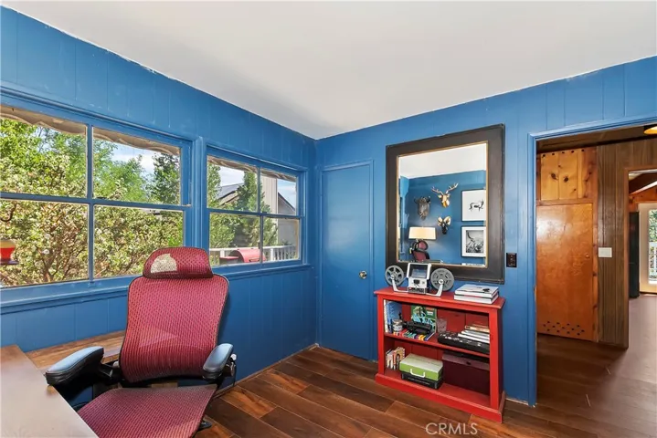 210 Wylerhorn Drive, Crestline, California 92325