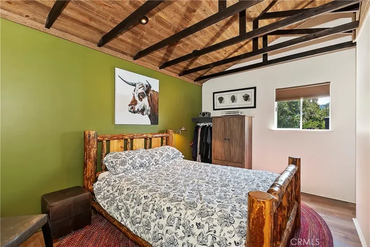 210 Wylerhorn Drive, Crestline, California 92325