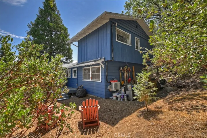210 Wylerhorn Drive, Crestline, California 92325