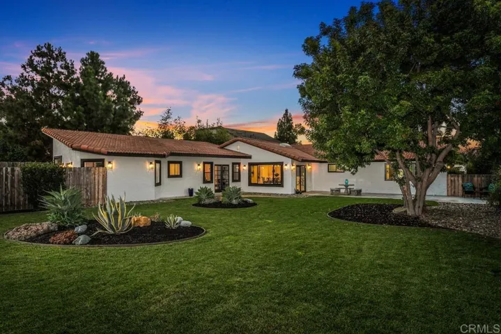 7776 Madrilena Way, Carlsbad, California 92009