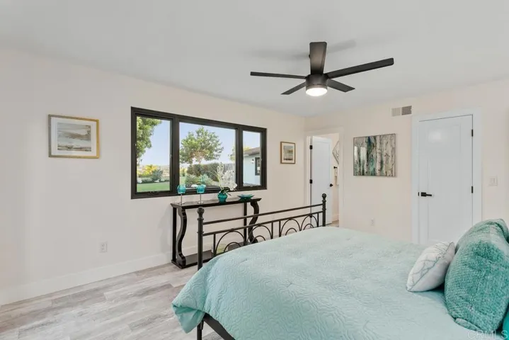 7776 Madrilena Way, Carlsbad, California 92009