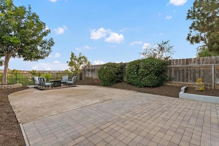7776 Madrilena Way, Carlsbad, California 92009