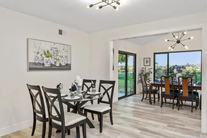 7776 Madrilena Way, Carlsbad, California 92009