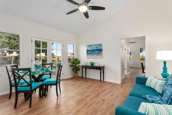 7776 Madrilena Way, Carlsbad, California 92009