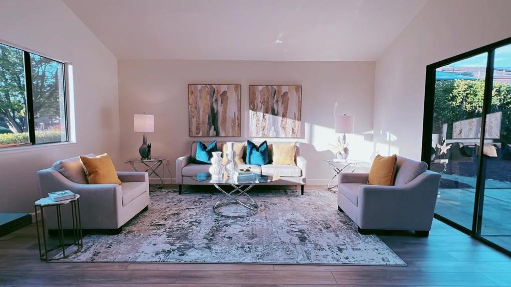6525 Camden Avenue, California home-pic-1
