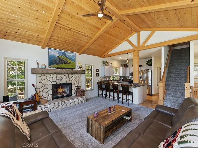 270 Fairway Drive, Lake Arrowhead, California 92352