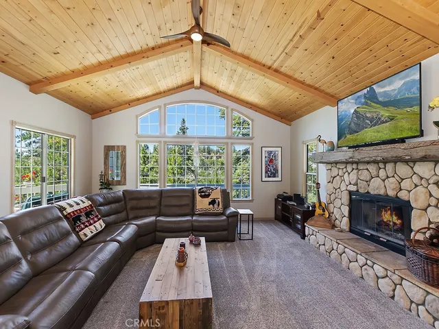 270 Fairway Drive, Lake Arrowhead, California 92352