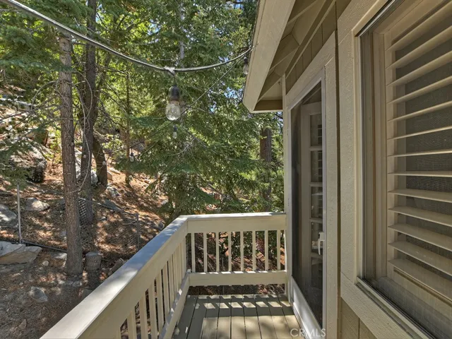 270 Fairway Drive, Lake Arrowhead, California 92352