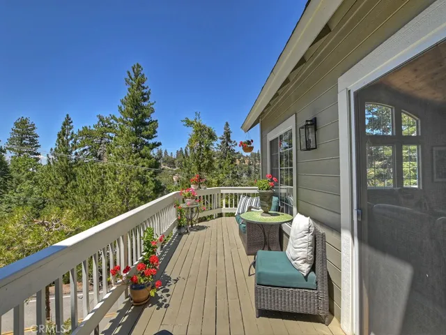 270 Fairway Drive, Lake Arrowhead, California 92352