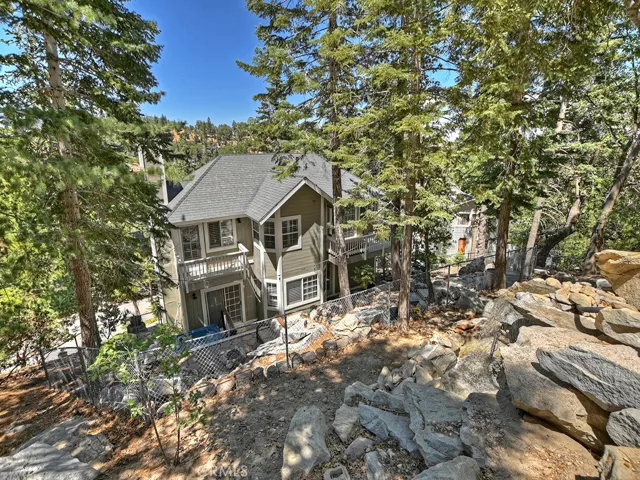 270 Fairway Drive, Lake Arrowhead, California 92352