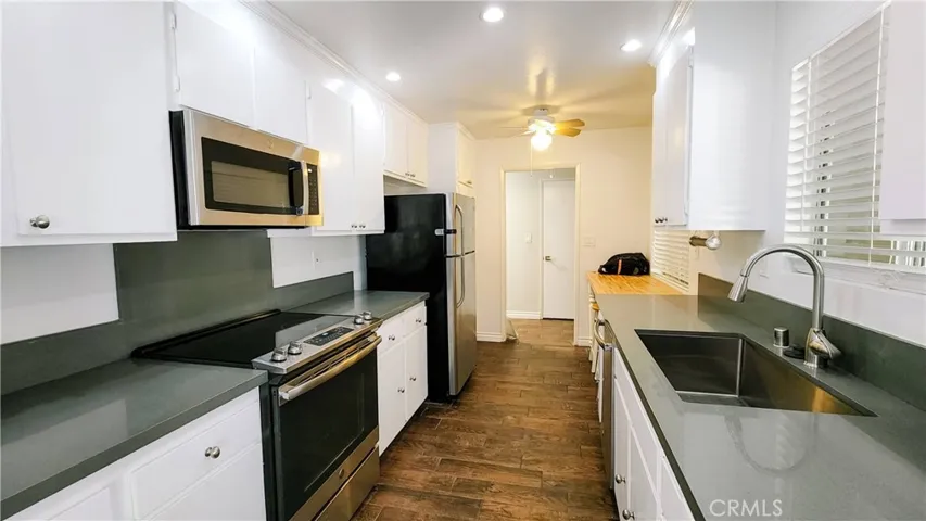 5718 Ravenspur Drive 303, Rancho Palos Verdes, California 90275
