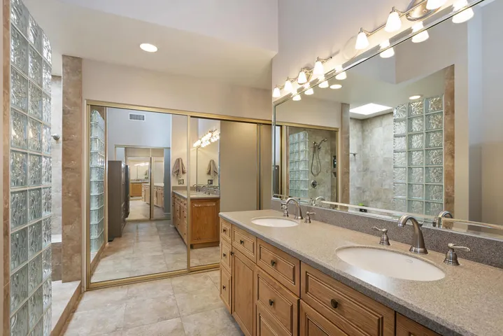 Master  Bathroom