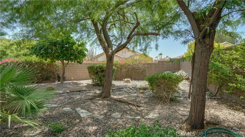 78401 Hampshire Avenue, Palm Desert, California 92211