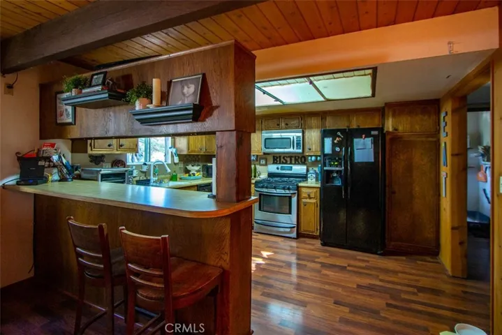 31271 Circle View Drive, Running Springs, California 92382