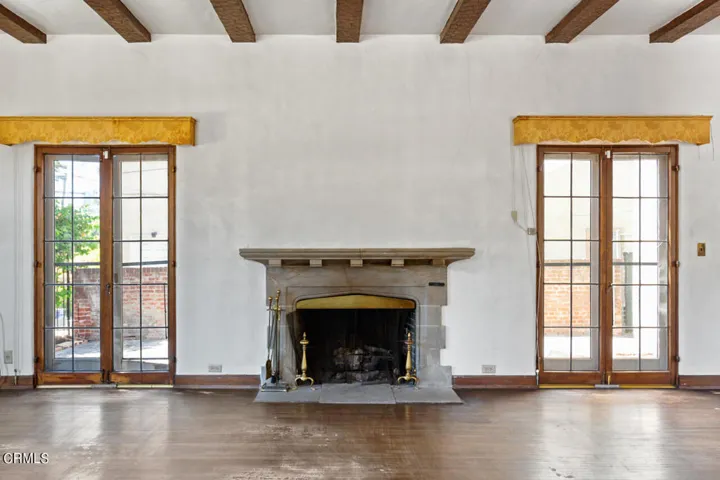 341 S Westmoreland Ave - Pierre Galant-1