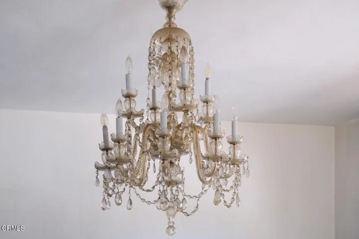 341 S Westmoreland Ave - Pierre Galant-2