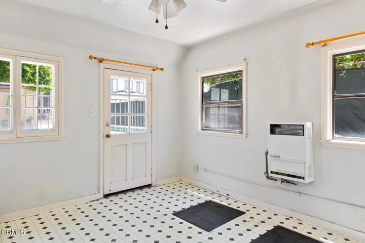 341 S Westmoreland Ave - Pierre Galant-6