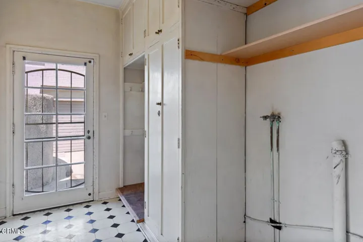 341 S Westmoreland Ave - Pierre Galant-3