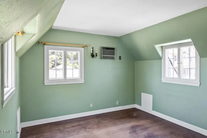 341 S Westmoreland Ave - Pierre Galant-6
